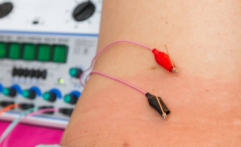 đau lưng khi mang thai